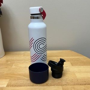 21oz USA Hydro Flask w/Sport Lid